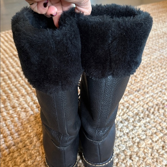Sorel Black Leather Faux Fur Trim Winter Boots - Picture 3 of 5